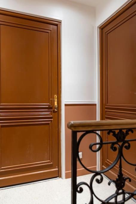 Le Nid Appartement Parijs Buitenkant foto
